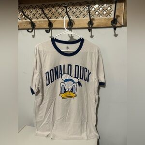 Unisex Donald Duck Walt Disney Land World Beige T-Shirt Size Large